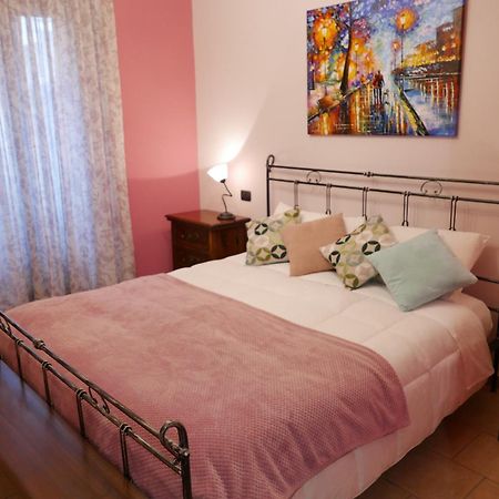Appartamento Talia Bevagna ภายนอก รูปภาพ